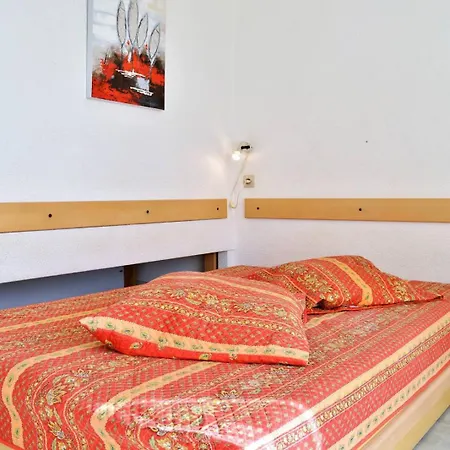 Lv360-307 Vue 4 Couchages Le Lavandou